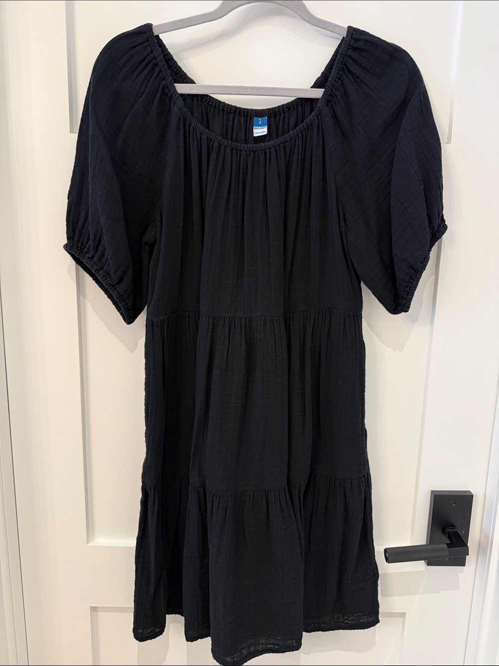 Black 100% Cotton Puff-Sleeve Dress